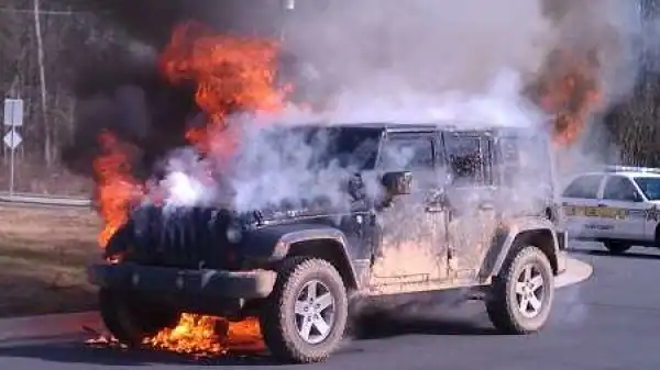 Serious Drama as 3 Men in Abeokuta Set N6 Million Jeep on Fire in Broad Daylight